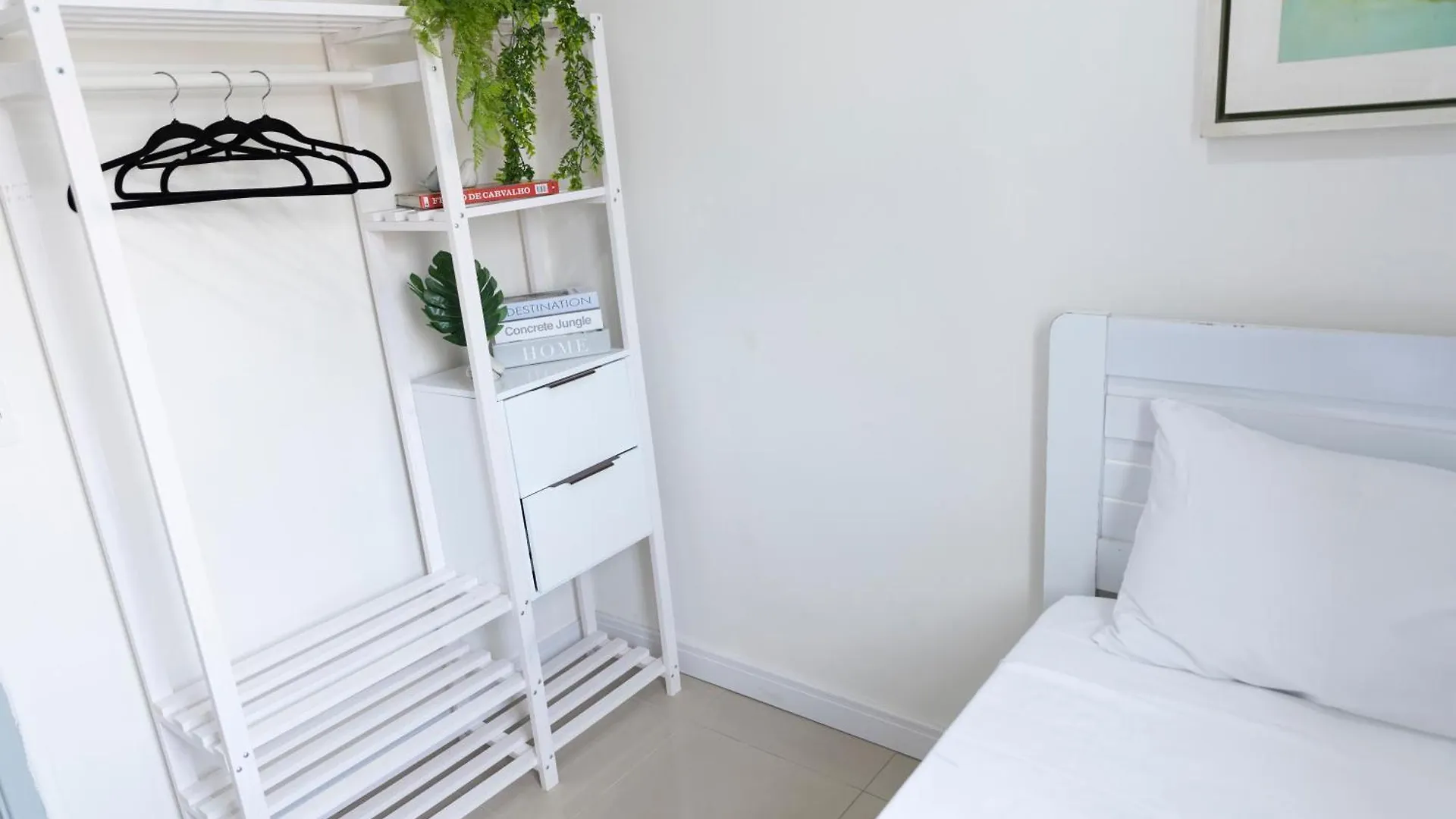 Apt No Butanta Com Ac, 3 Quartos, Vaga, Piscina Sao Paulo Apartment
